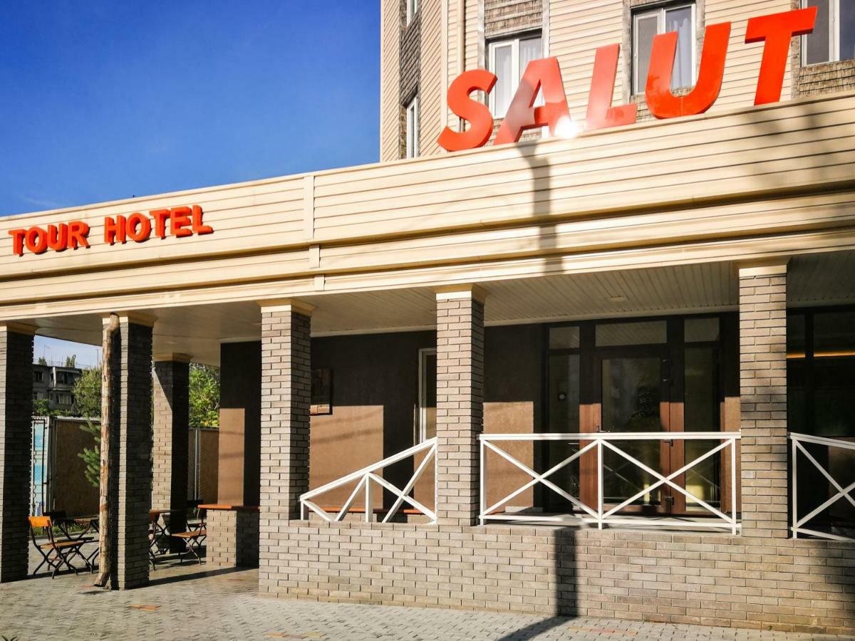 Salut Hotel Bisjkek Eksteriør bilde